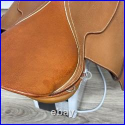 Barnsby Close Contact English Saddle 16.5 Made in England For Stalker
