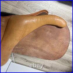 Barnsby Close Contact English Saddle 16.5 Made in England For Stalker
