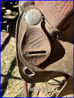Barrel Saddle 15' seat 9' Gullet