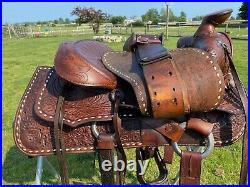 Beautiful Used/vintage Big Horn 15 buckstitched Western trail/pleasure saddle