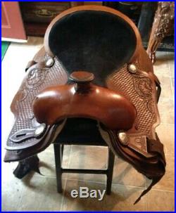 Beautiful Western Pleasure Show Brown 15 Equestrian Trail Riding Roping Saddle