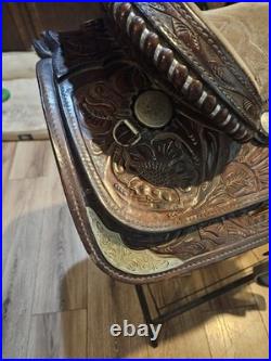 Big HORN SADDLE 15 inch