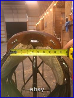 Big Horn Endurance Saddle 16 Seat SQHB 801 Great Western Trail