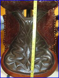 Big Horn Western Saddle, Buck-Stitch, Hand Tooled, Excellent Condition, 15 inch
