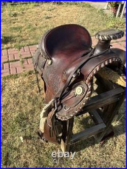 Bill farrow roping Saddle Brown Leather Traditional 15 in Tooled Floral Pattern