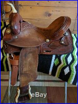 Billy Cook Barrel racing saddle 15 in seat- package with bridle