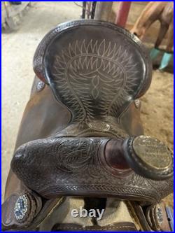 Billy Cook Brown Leather barrel Saddle 14 in