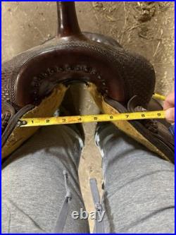 Billy Cook Brown Leather barrel Saddle 14 in