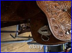 Billy Cook Show Saddle. DEMO CONDITION