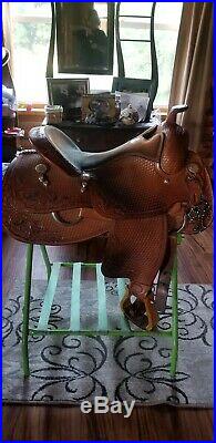 Bob Loomis / Billy Cook Reining Saddle. 16 Inch Seat. Excellent Condition