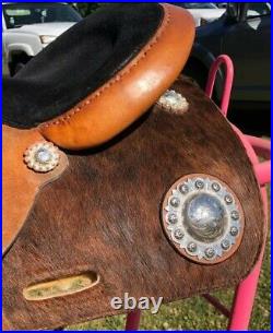 Circle Y 15 Barrel Saddle Rough Out Silver Hair On