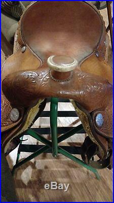 Circle Y 16 PARK & TRAIL Western Saddle Tooled Leather & Silver Metal Accents