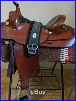 Circle Y Cutting and Reining saddle- 16 package- WOW