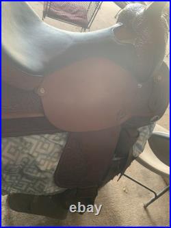 Circle Y Saddle 17 Inch Very Well Kept and Clean Great Shape