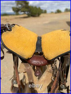 Circle Y western horse saddle