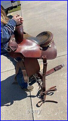 Corriente Barrel Saddle? 14 Seat. 7 Gullet