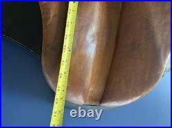 Courbette Horse Saddle. Large Size (measured) Black Leather. Good Condition