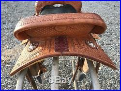 Courts 13 In Used Trophy Barrel Saddle
