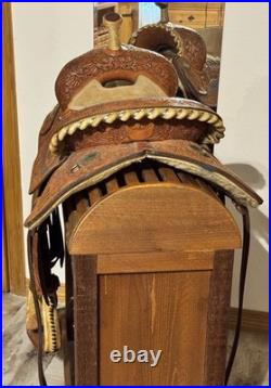 Cowboy Classic 13.5 Barrel Racing Saddle Brown Fully Tooled