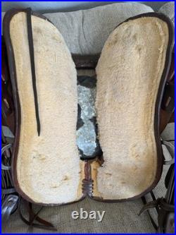 Crates Endurance Saddle 15, Gaited-Extra Wide Bars-Medium Oil