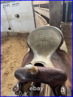 Custom Double C Western Barrel Saddle With Alligator Seat