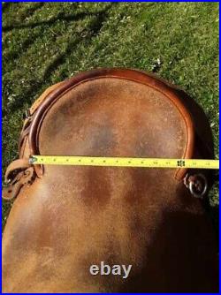 Custom Western Leather Saddle. Centerfire Rigging. Wade tree. Cowboy. Ranch
