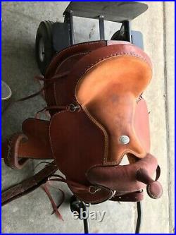 Dakota Handcrafted Saddlery 212 Western Trail Saddle 16