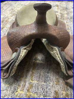 Dakota Saddlery Handcrafted 16 Inch