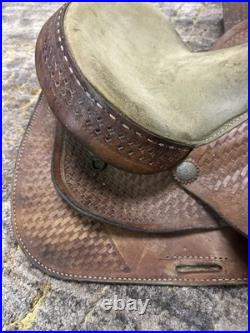 Dakota Saddlery Handcrafted 16 Inch