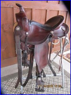 Dixieland Gaited Horse Saddle 16 Inch