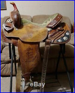 Double j lynn mckenzie barrel saddle