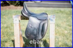 Duett Saddlery Dressage Horse Saddle 18