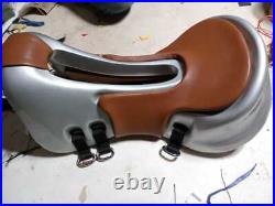 Endurance Chair C / Synthetic Material Saddle Color Silver With Brown