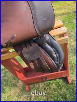 Engisg Saddle