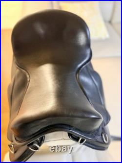 Freeform Treeless Ultimate Trail Saddle 18 Inch Seat FANTASTIC Condition