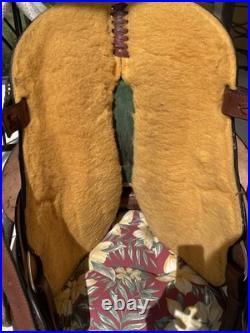 GW Crate Barrel Racing Saddle 15 preowned