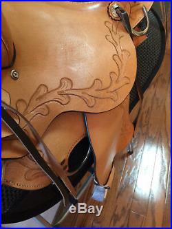 Gaited Western Saddle TN Saddlery 17 Sharp Tail Natural Blemished Discounted
