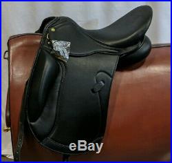 HDR DORTMUND DRESSAGE SADDLE FLOCKED- Wide Width 17.5 Seat