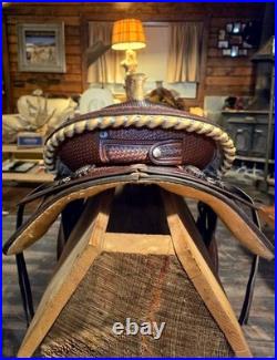 Hand-tooled Circle Y All Around Saddle 15 Seat