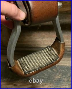 Hand-tooled Circle Y All Around Saddle 15 Seat