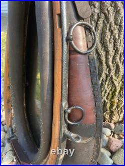 Horse collar withmirror
