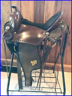 Imus 4 Beat Leather Saddle 15 inch seat excellent condition
