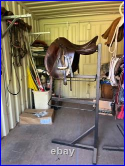 JRD English Dressage Saddle Super Comfortable 18 Seat 17 Flaps