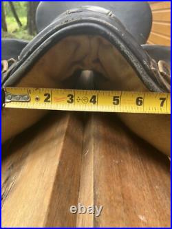 Leather Australian saddle, no horn, used, see pics for condition/size