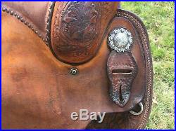 ML Leddy 16 Reining Saddle Beautiful tooling Great condition