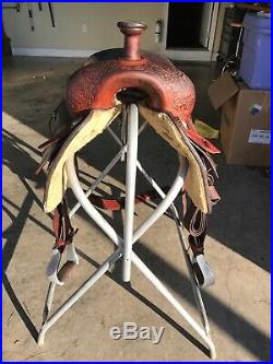 ML Leddy Cutting Saddle 17 inch