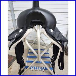 New 17 Black Abetta Original Round Skirt Trail Saddle