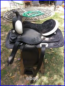 New Western black & white leather saddle custom service avialable
