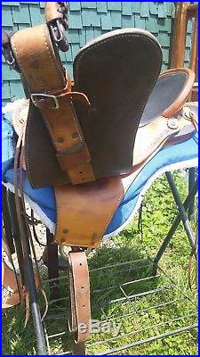 Ortho Flex Western/Trail Saddle 15 Excellent Condition with extras