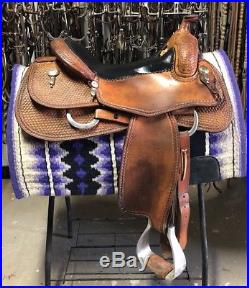 Pards Versatility Reining Saddle 16 Reiner